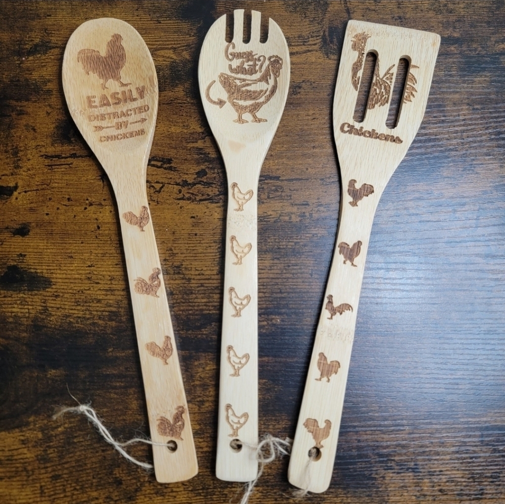 3pcs Chicken Engraved Bamboo Kitchen Utensils Decor